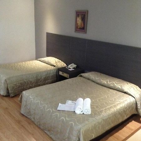 Purnama Hotel Limbang Esterno foto