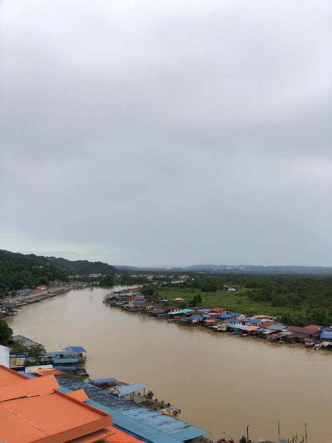 Purnama Hotel Limbang Esterno foto