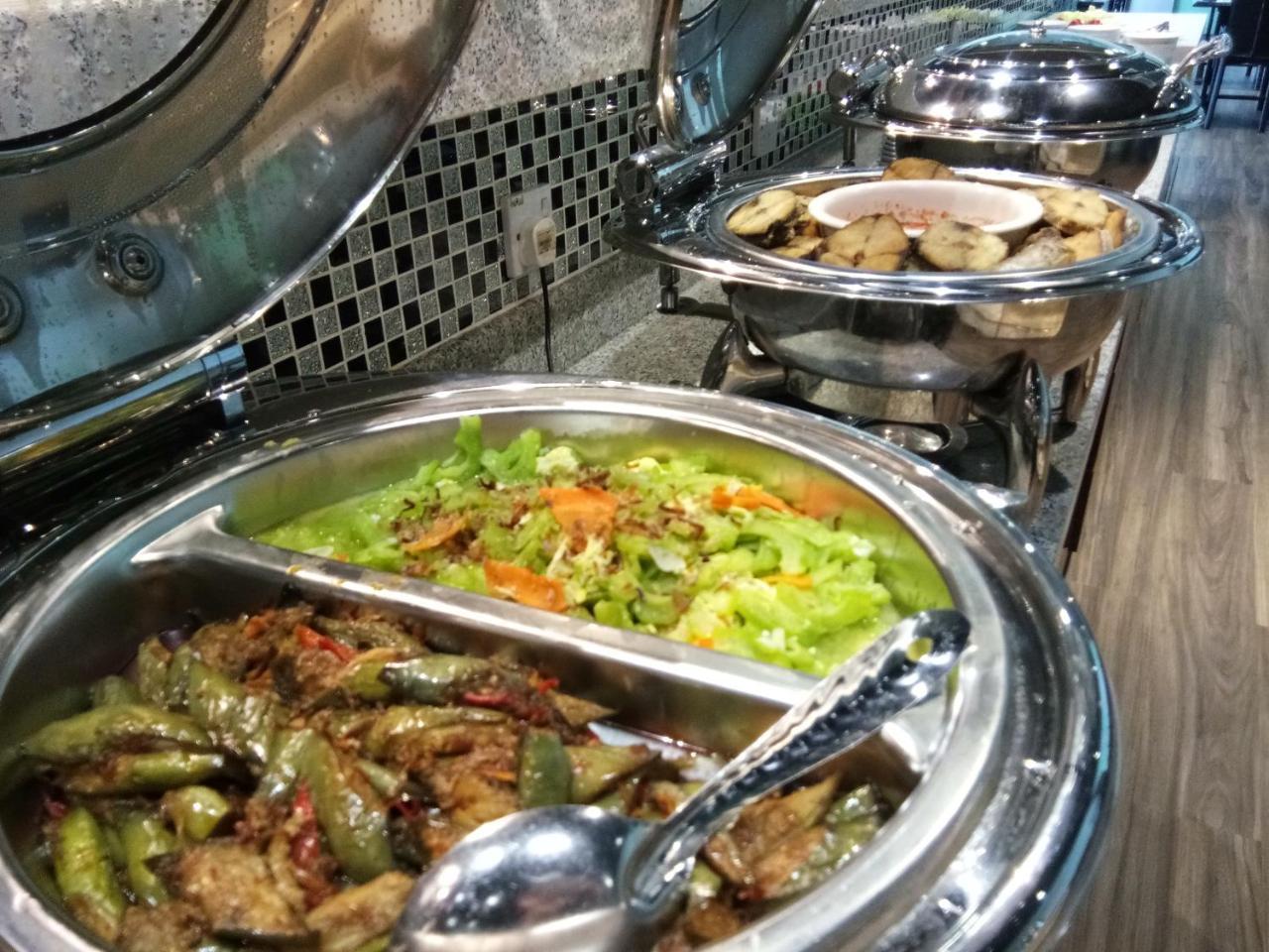 Purnama Hotel Limbang Esterno foto